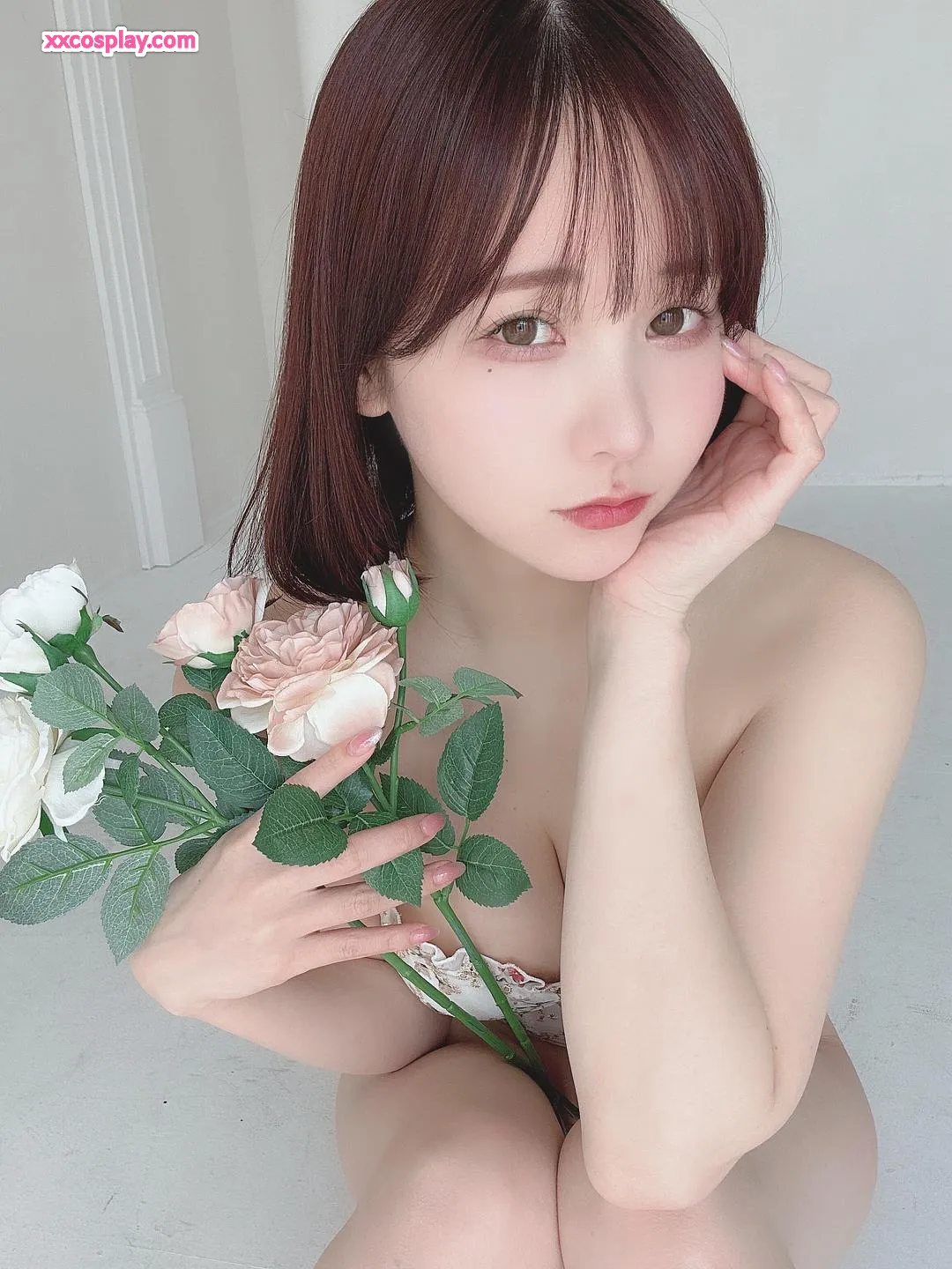 KenKen : Corset Floral Séduisant